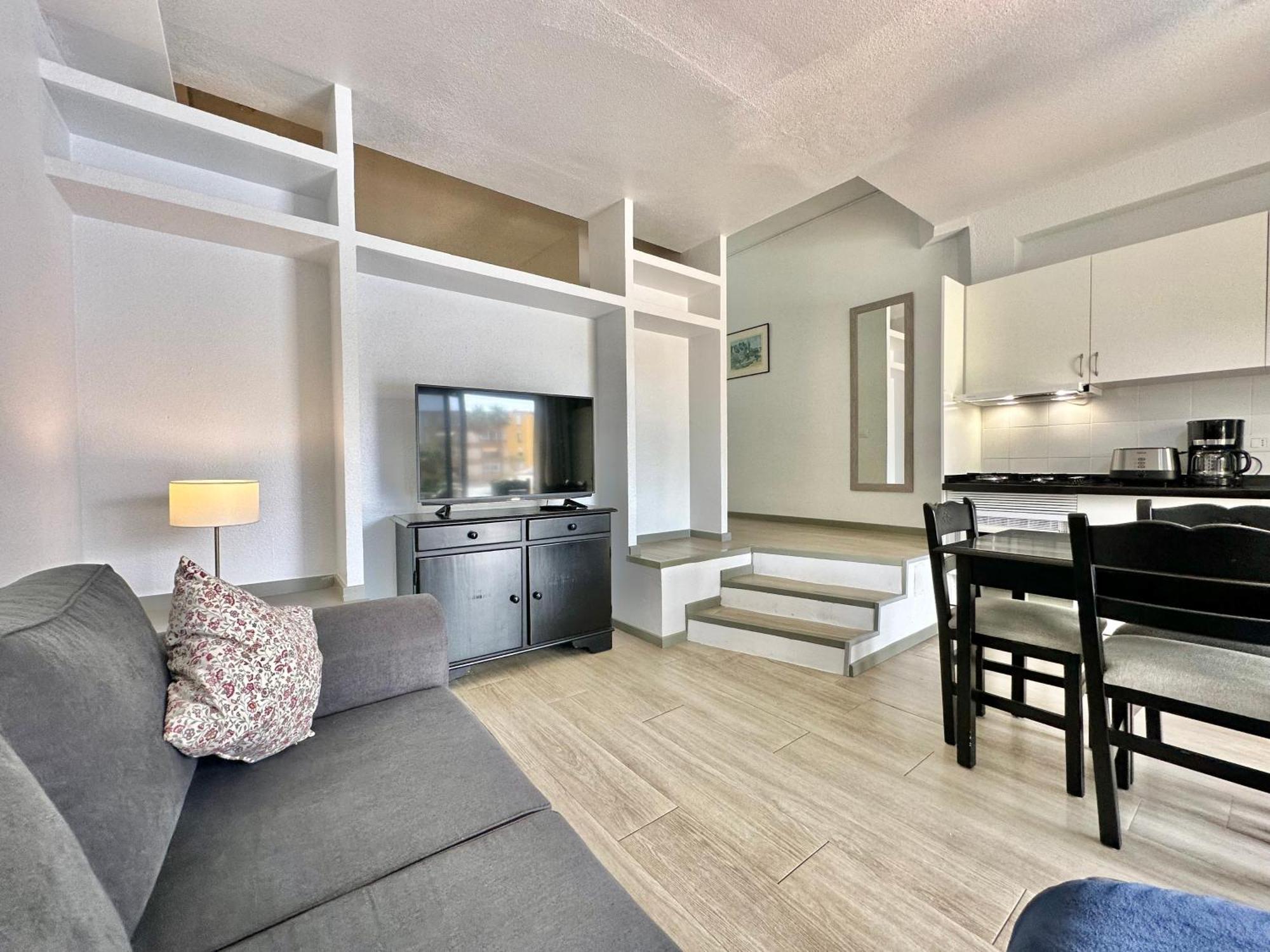Pool Views Terrace Apartment Лос Кристианос Екстериор снимка